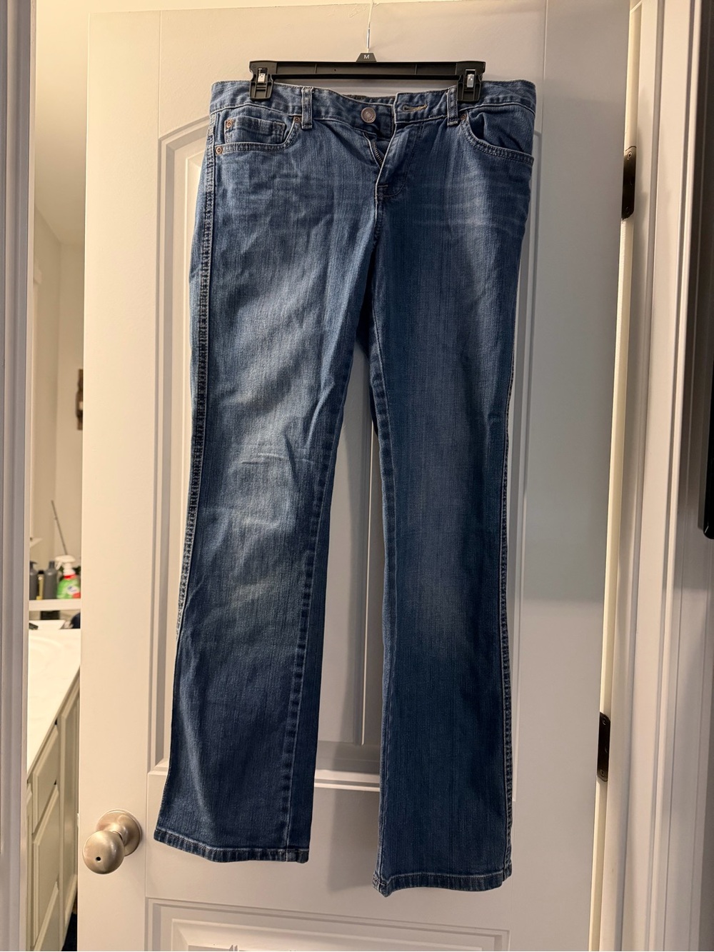 Calvin Klein Classic Women's Blue Straight-Leg Jeans size 6